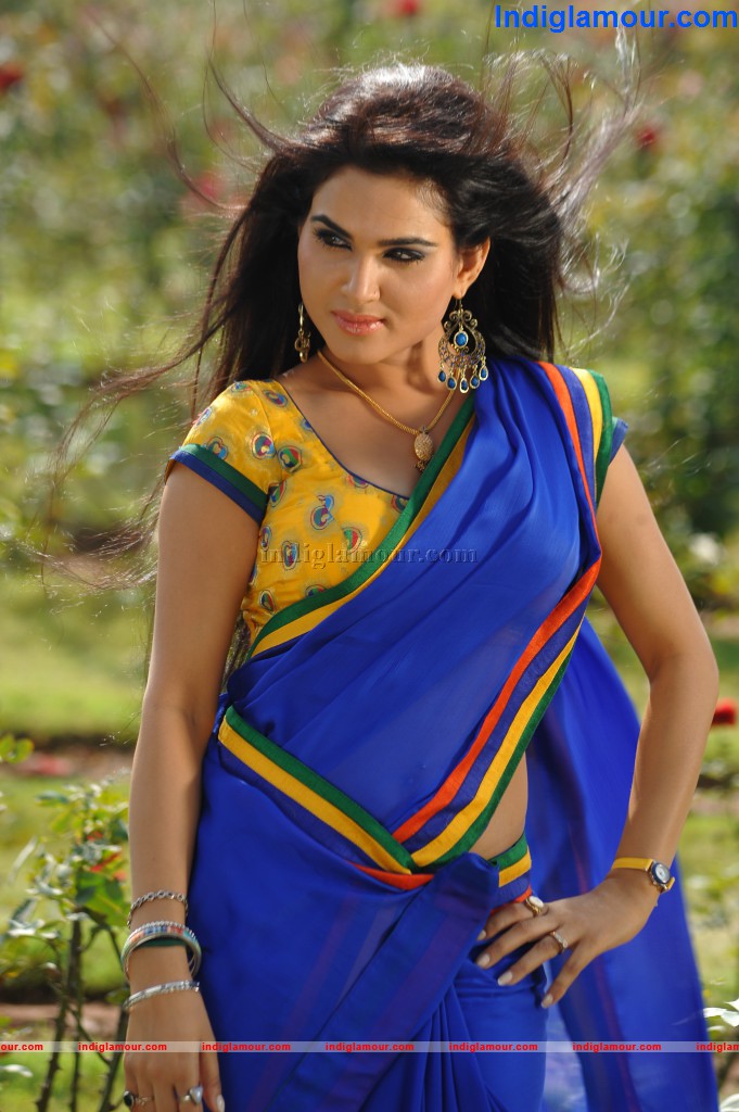 Kavya Singh Actress hd photo