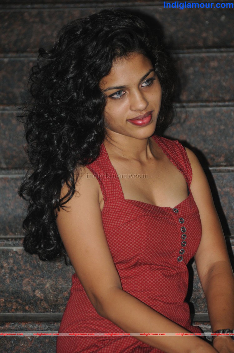 Chaitra Actress hd photo