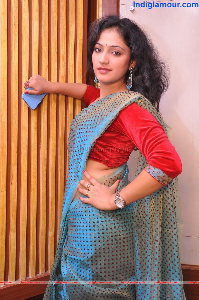Hari Priya Actress hd photo