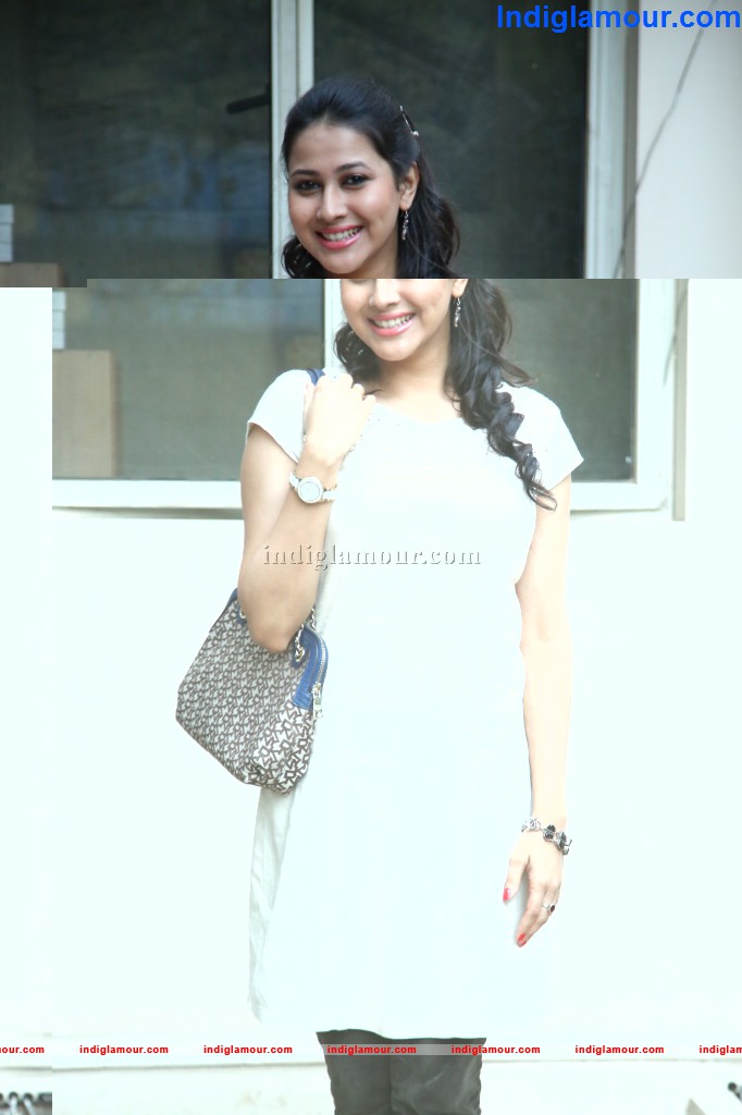 Panchi Bora Actress hd photo