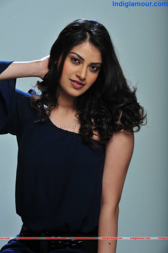 Pragalbha Actress hd photo