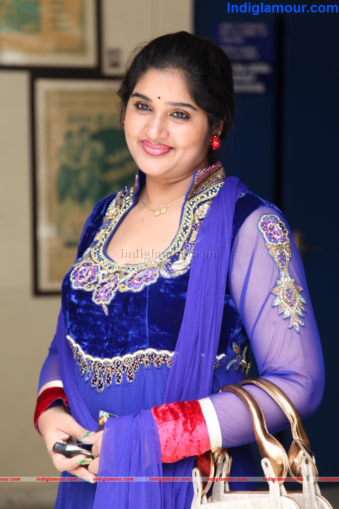 Priya Actress hd photo