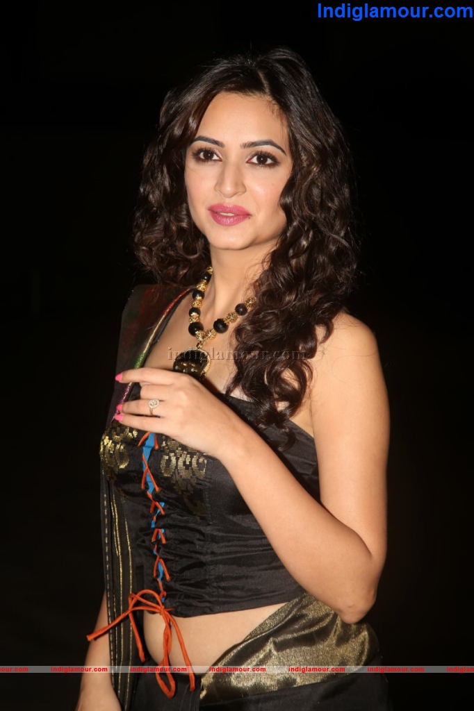 Kriti Kharbanda Actress hd photo