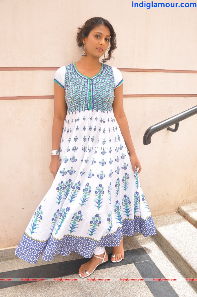 Shama Singh Actress hd photo