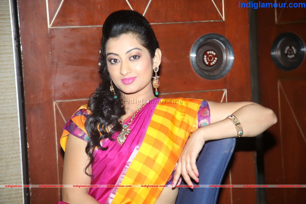 Tejaswini Actress hd photo