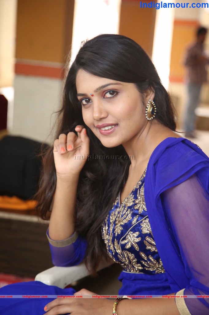 Vidharsha Actress hd photo