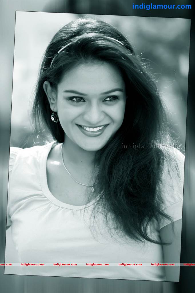 Roshika Actress hd photo