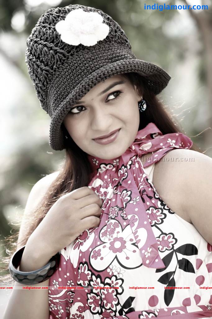 Roshika Actress hd photo