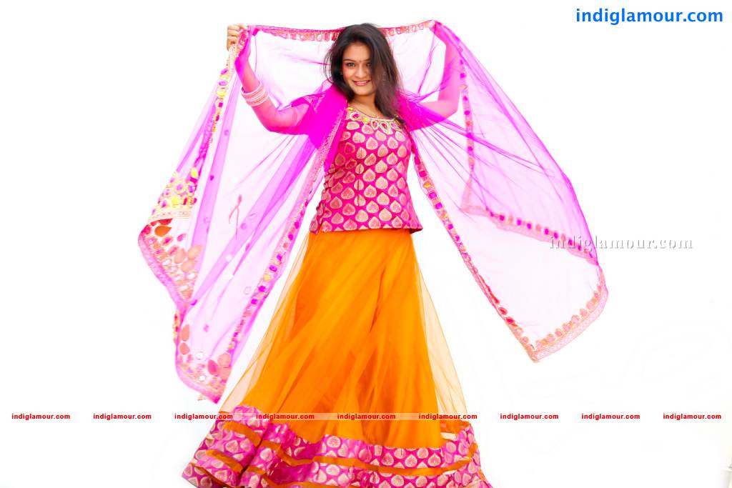 Roshika Actress hd photo