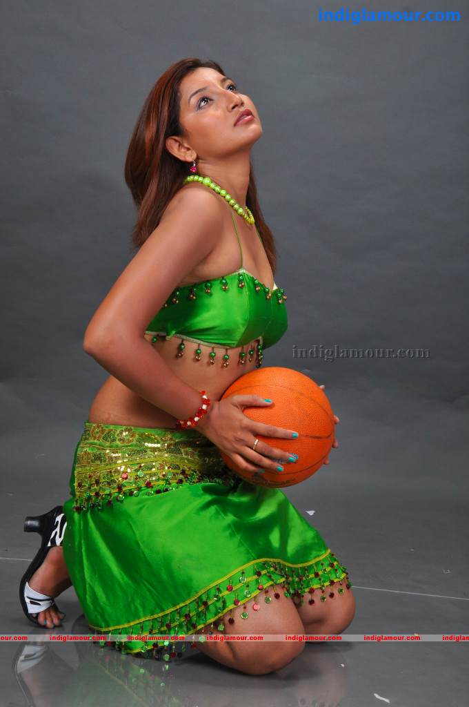 Vinni Actress hd photo