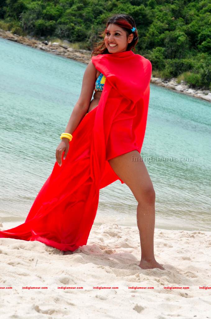 Komal Actress hd photo