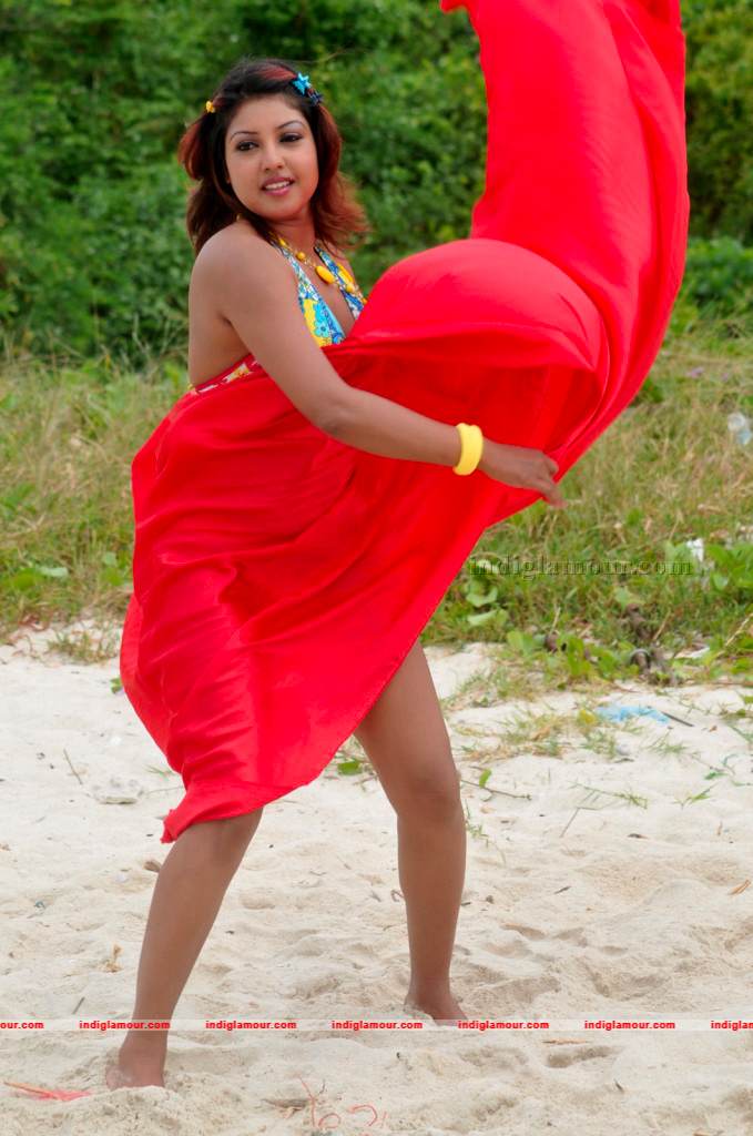 Komal Actress hd photo