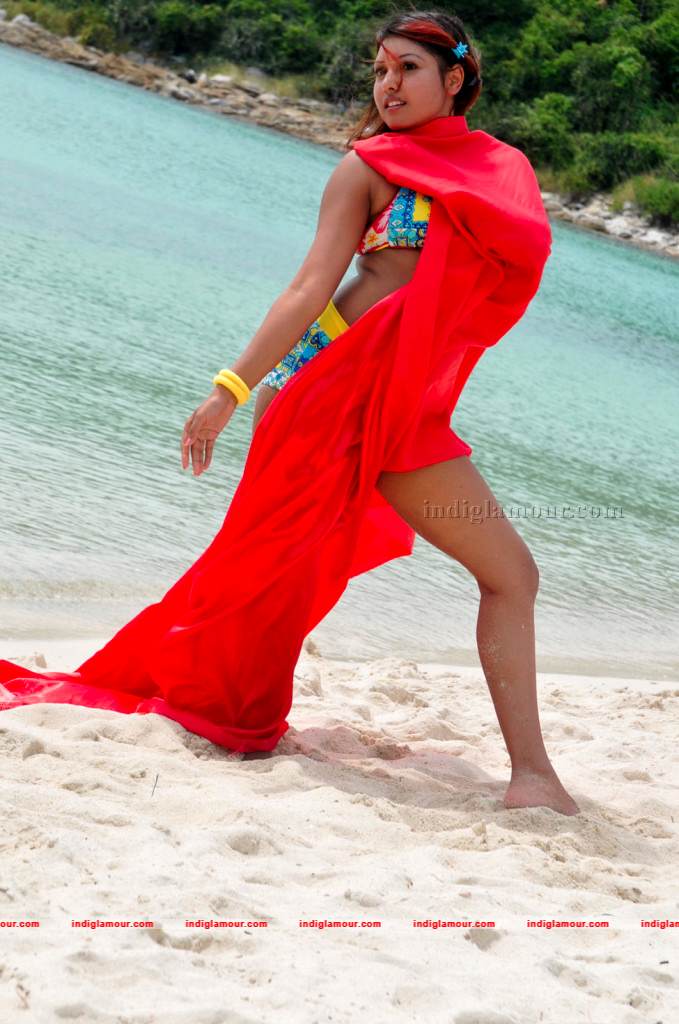 Komal Actress hd photo
