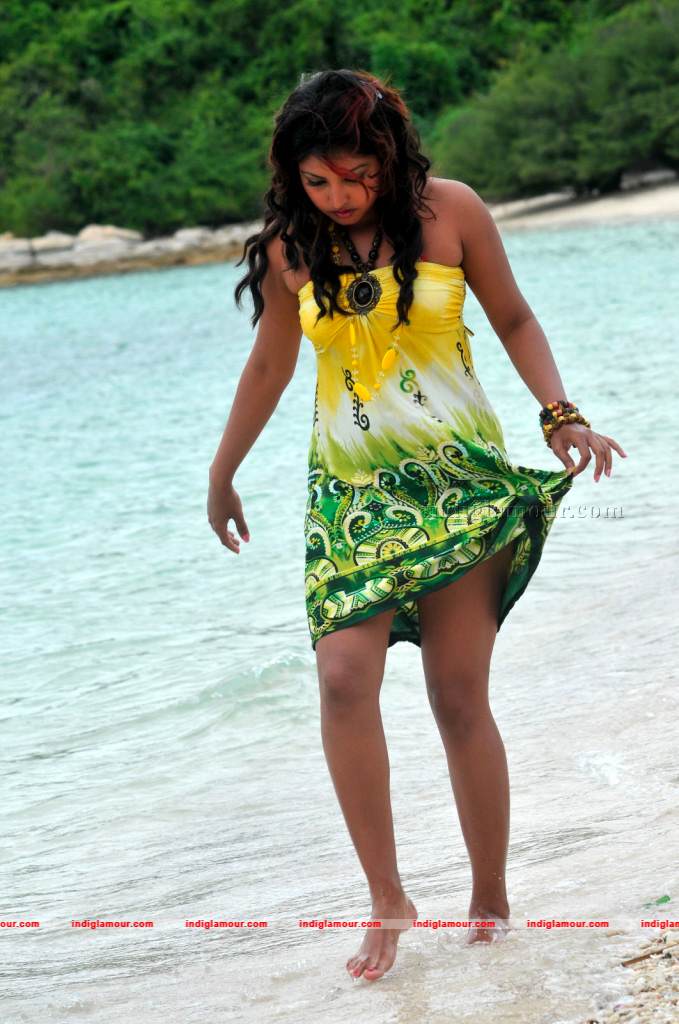 Komal Actress hd photo