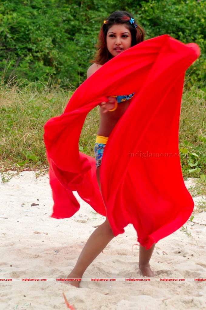 Komal Actress hd photo