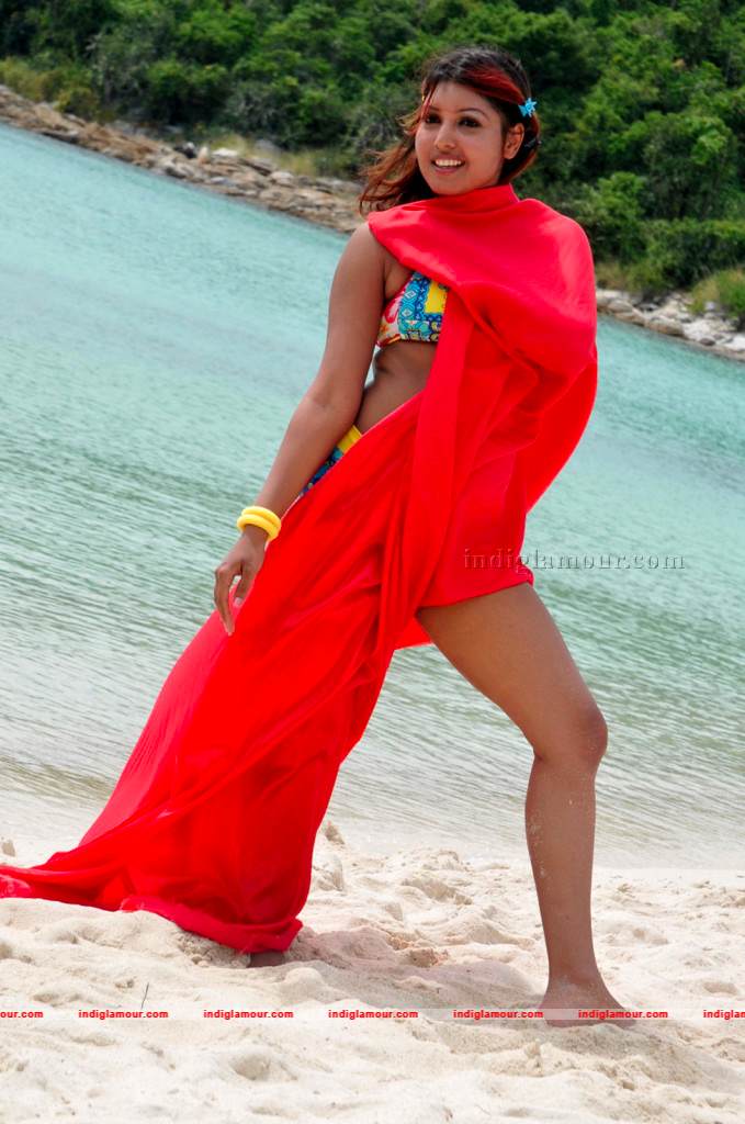Komal Actress hd photo