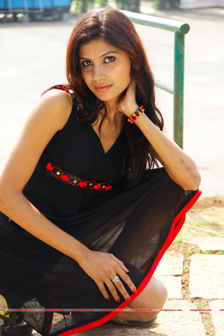 Ruthika Actress hd photo