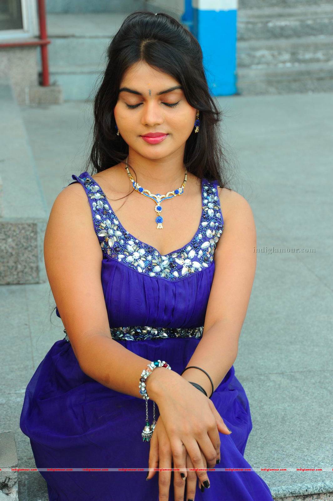 Supriya Actress hd photo