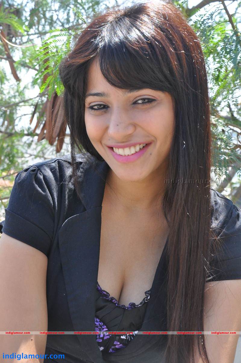 Kim Actress hd photo