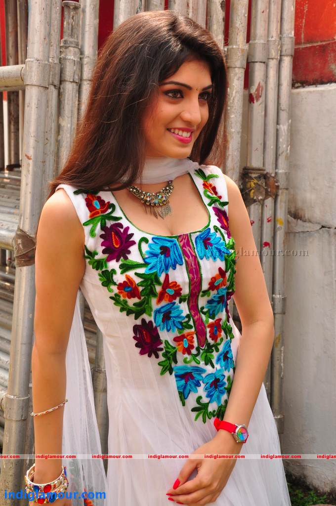 Priyadarshini Actress hd photo