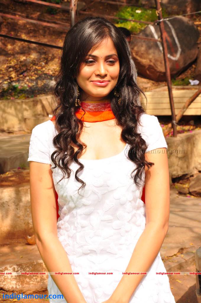 Supriya Sailaja Actress hd photo