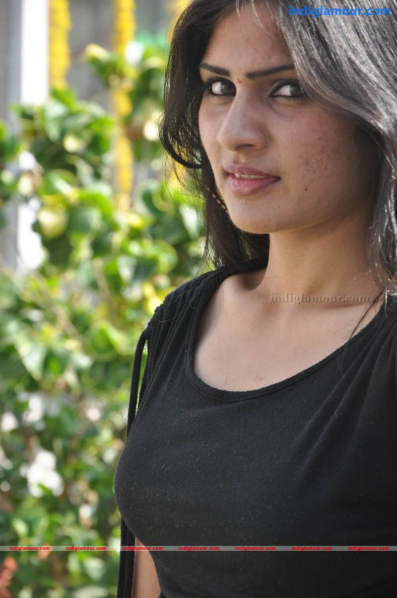Diksha Actress hd photo