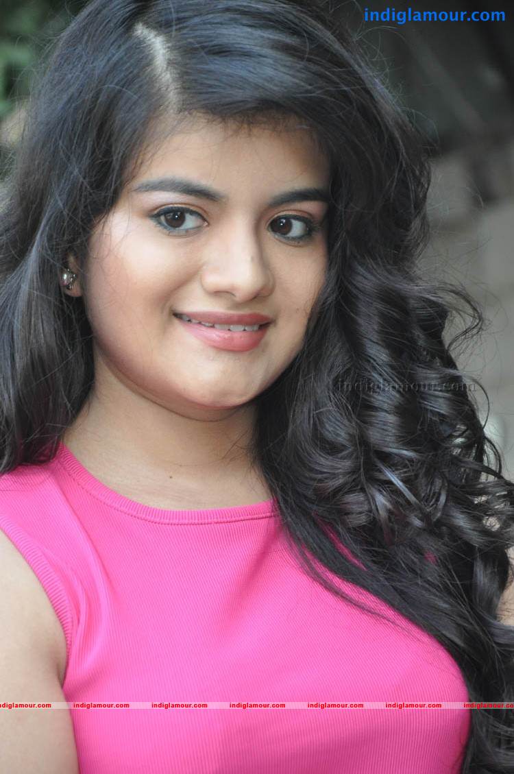 Meenakshi Actress hd photo