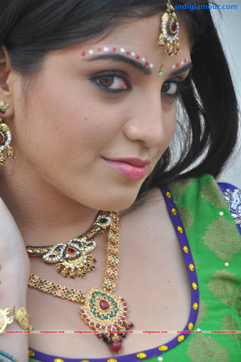Priyadarshini Actress hd photo