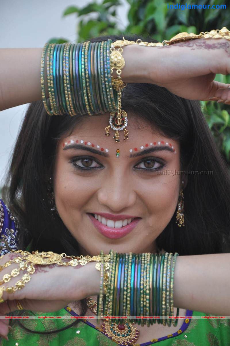 Priyadarshini Actress hd photo