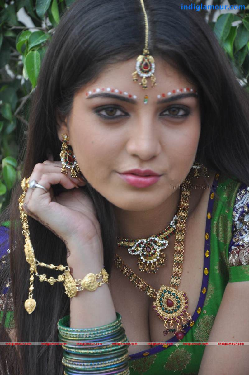 Priyadarshini Actress hd photo