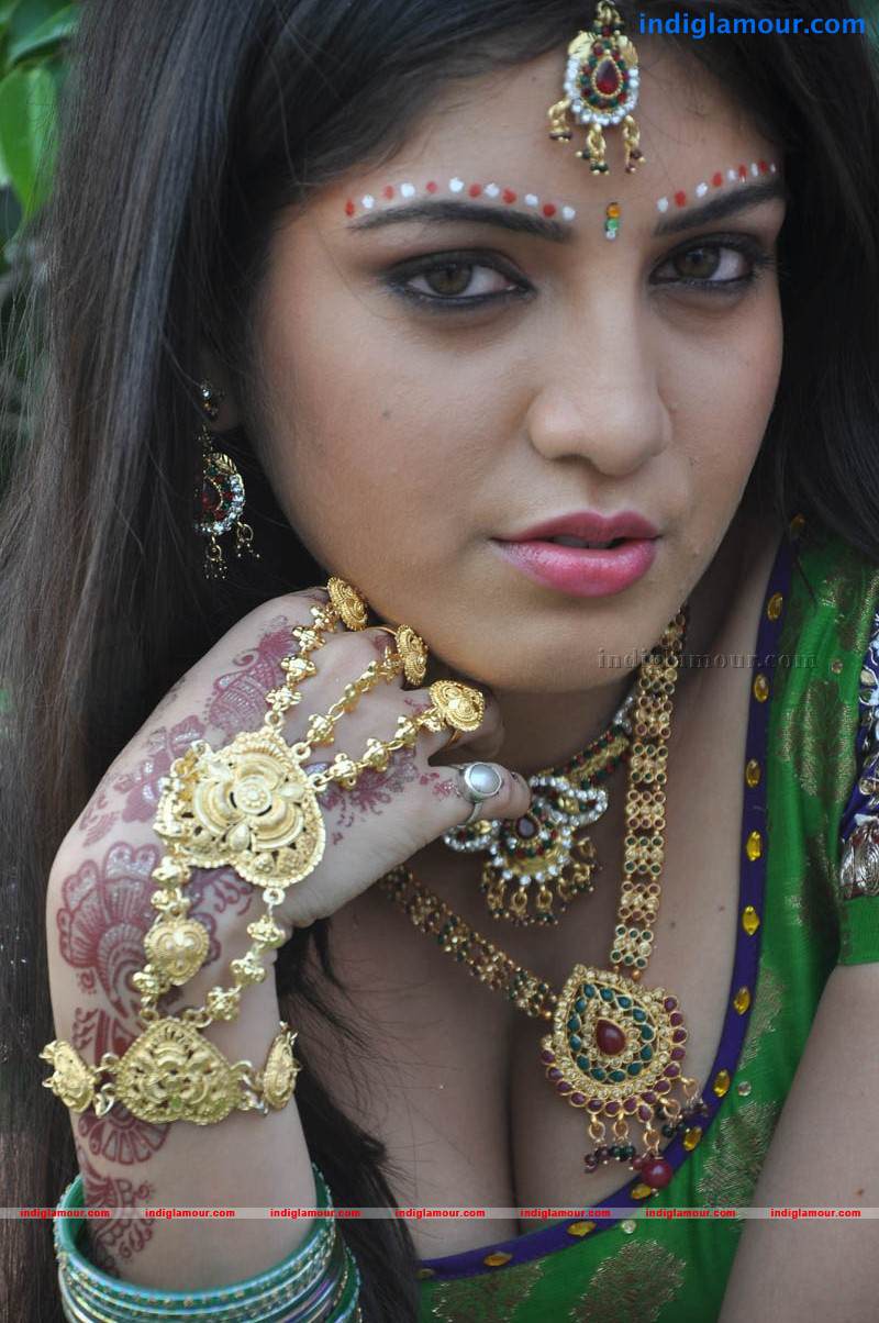 Priyadarshini Actress hd photo