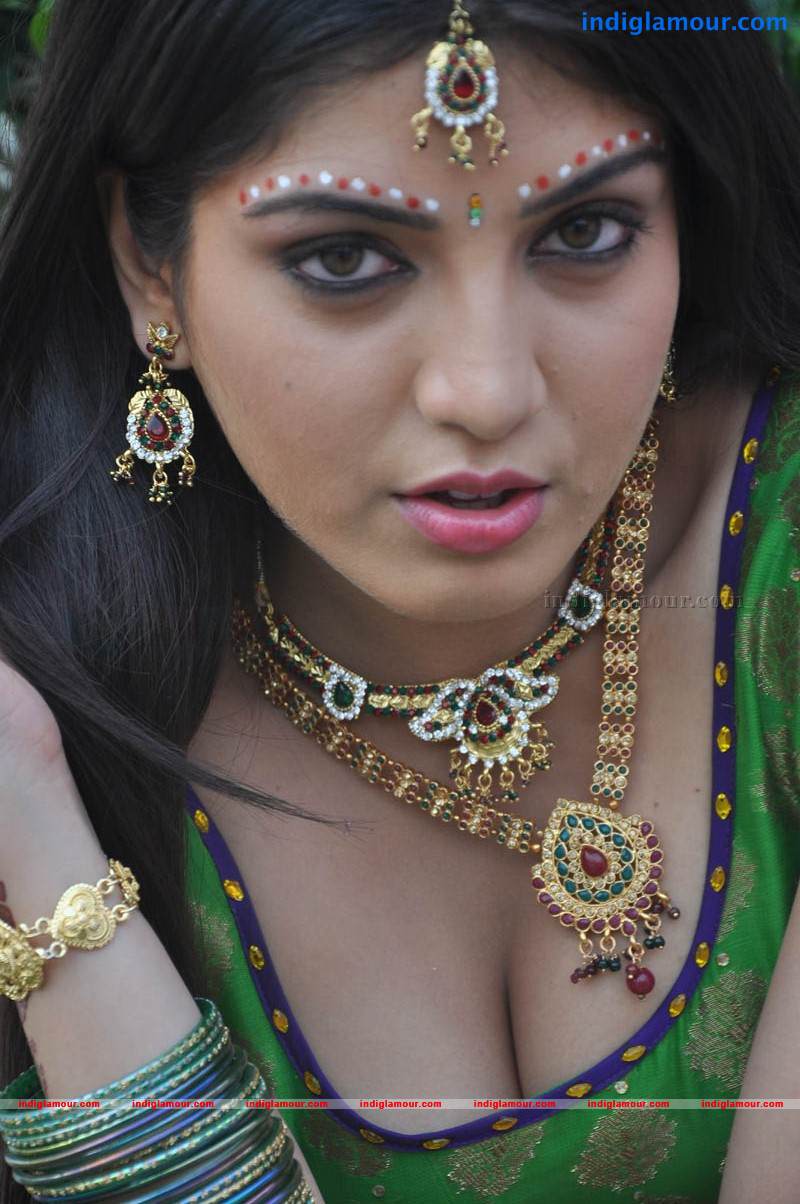 Priyadarshini Actress hd photo