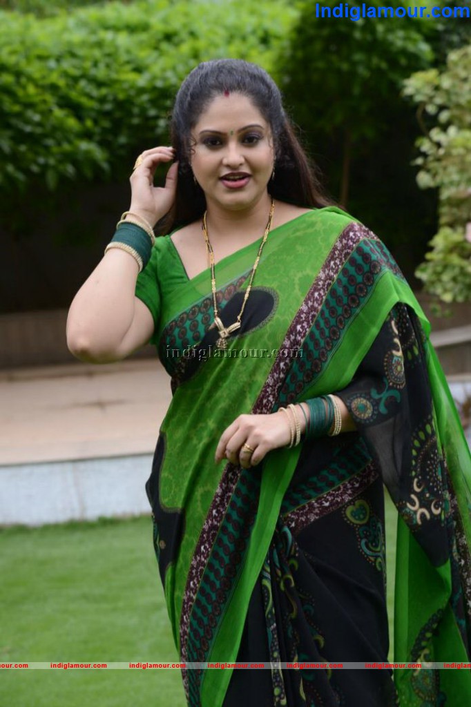 Raasi Actress hd photo