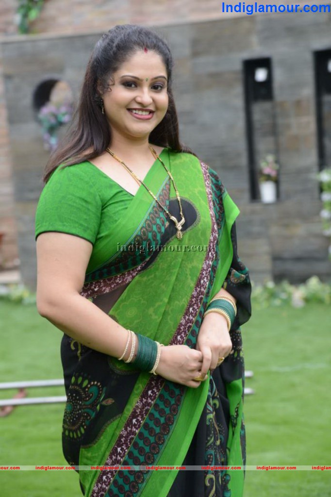 Raasi Actress hd photo