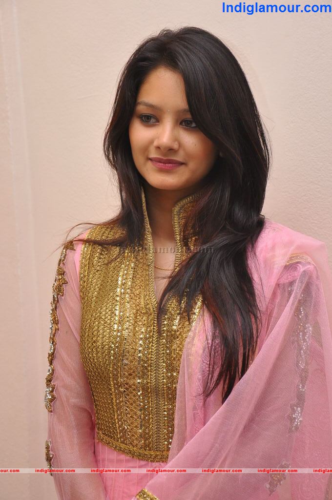 Monika Actress hd photo