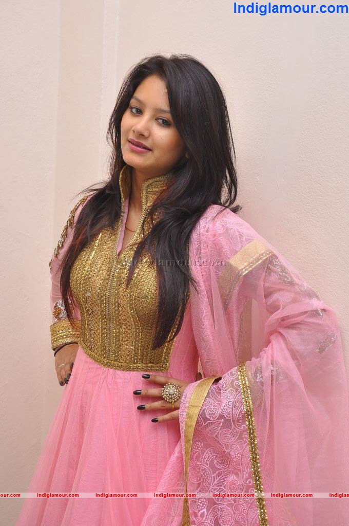 Monika Actress hd photo