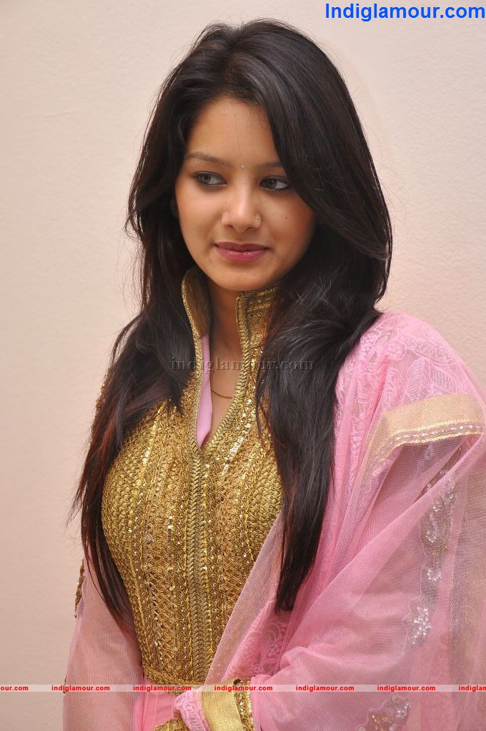 Monika Actress hd photo