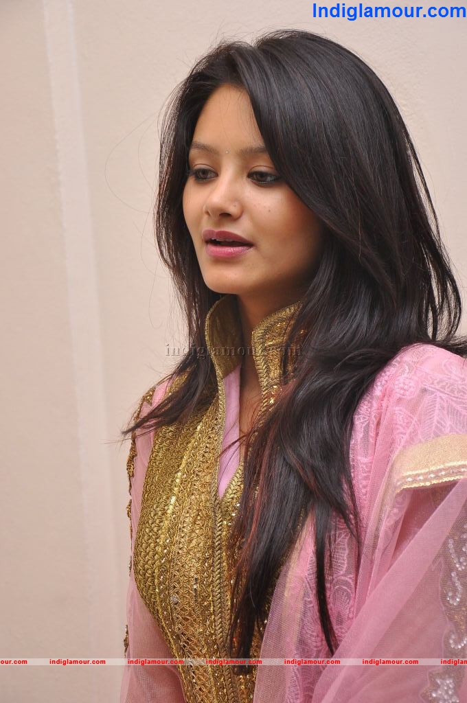 Monika Actress hd photo
