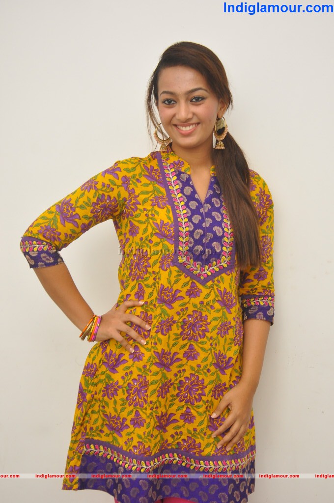 Esther Actress hd photo