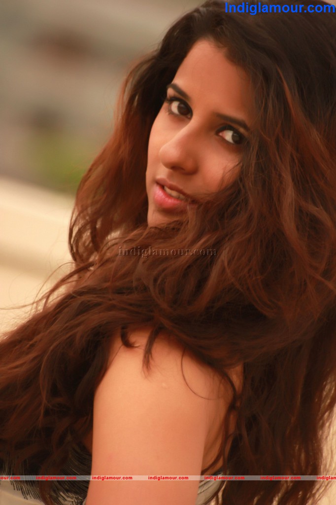 Sravya Reddy Actress hd photo