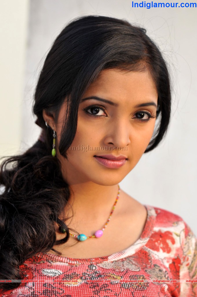 Sanchita Actress hd photo