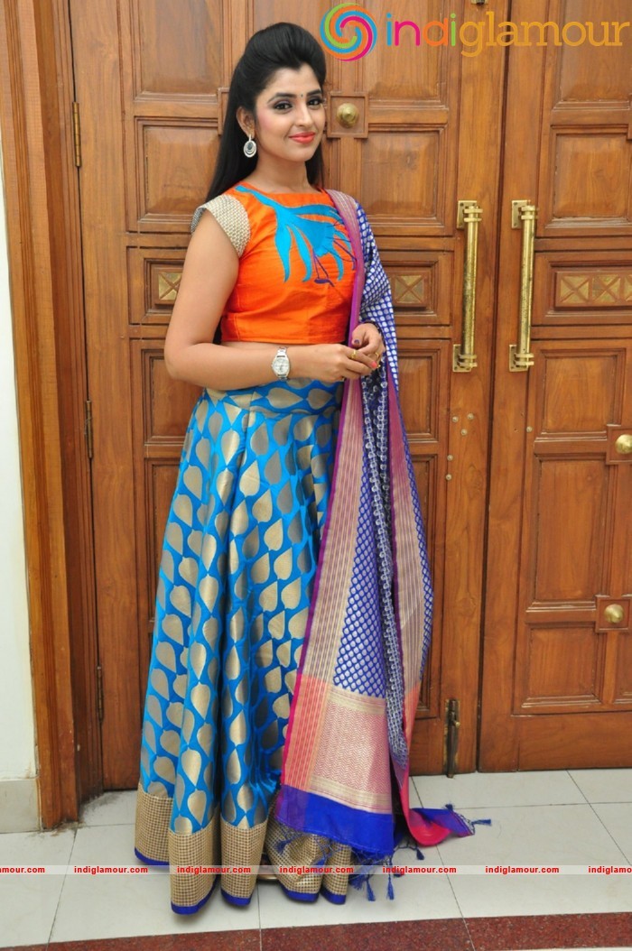 Syamala Actress hd photo