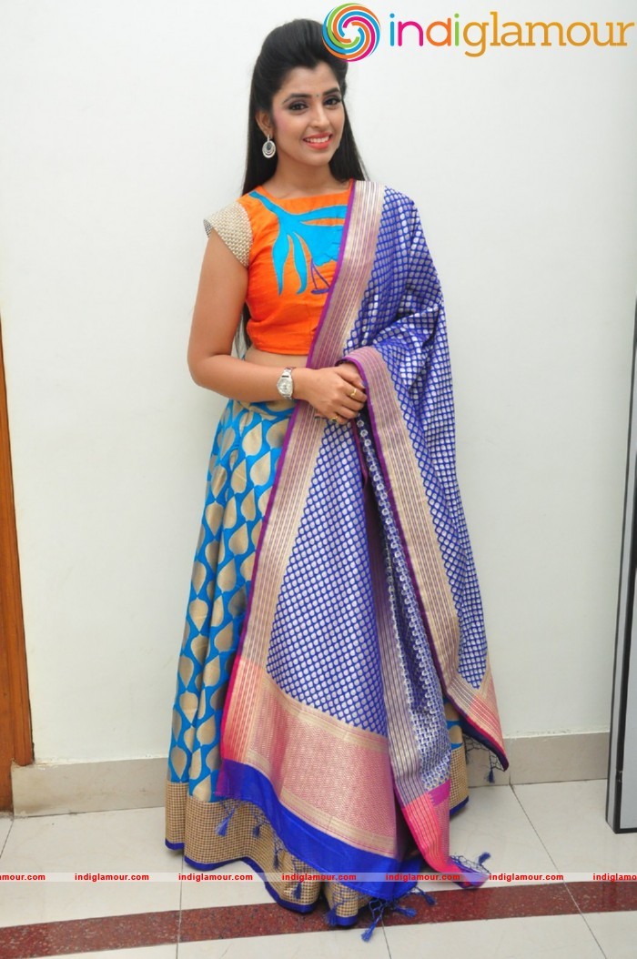 Syamala Actress hd photo