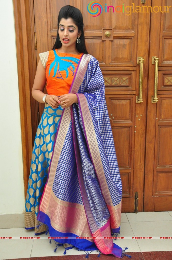 Syamala Actress hd photo