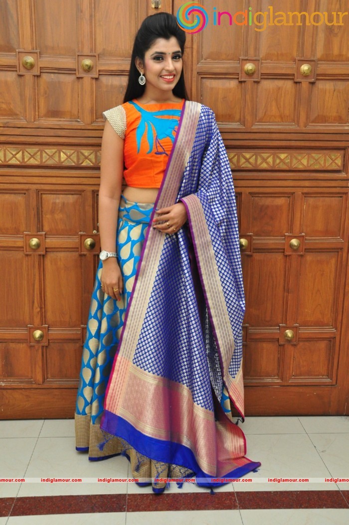 Syamala Actress hd photo