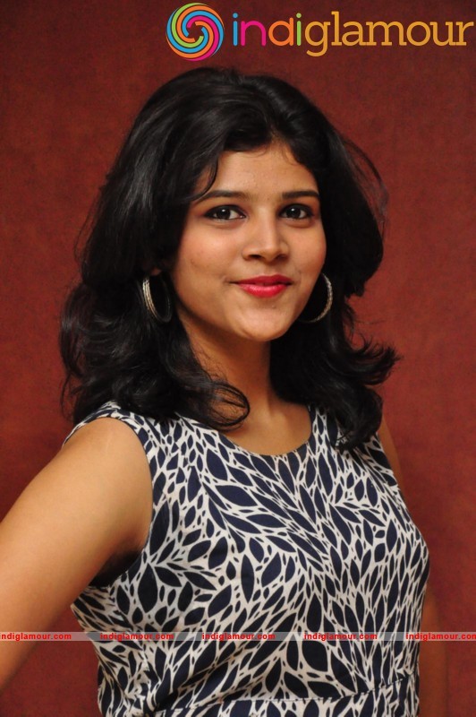 Sangeetha Actress hd photo