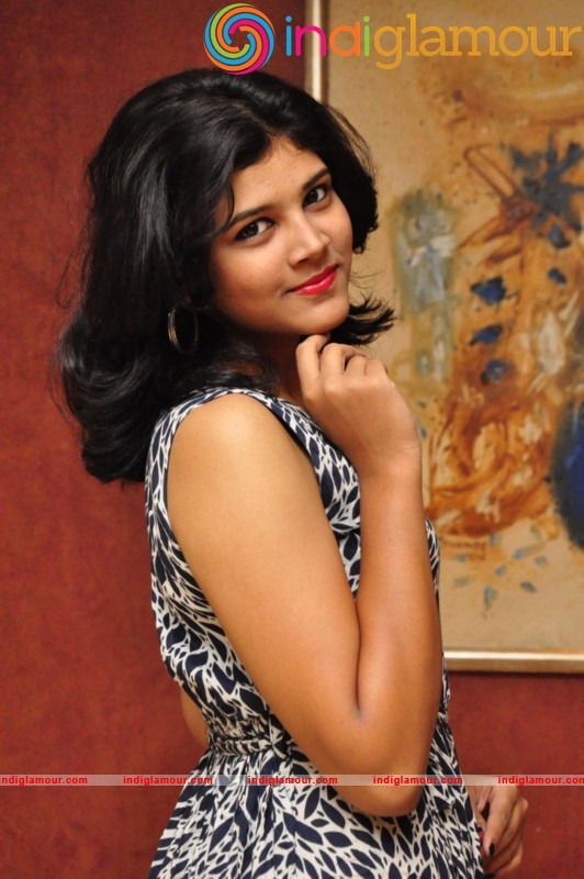 Sangeetha Actress hd photo