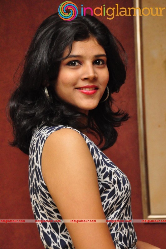 Sangeetha Actress hd photo