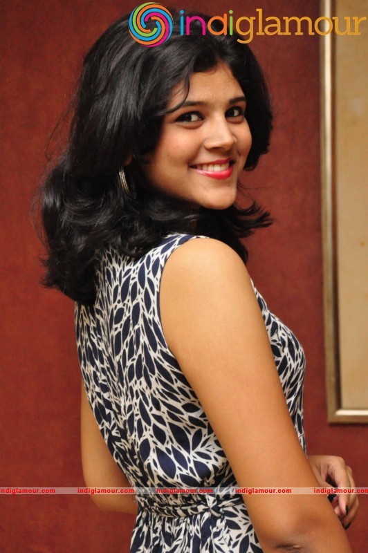 Sangeetha Actress hd photo