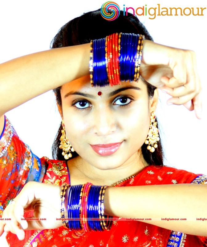 Vrushali Gosavi New Photos Actress hd photo